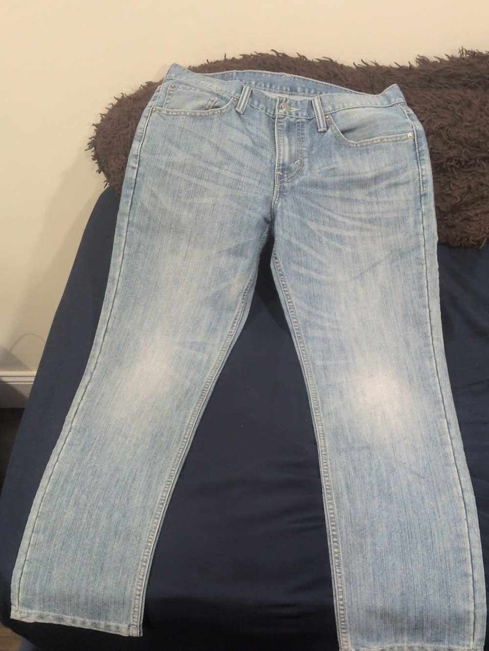 Levi's Light Wash Bootcut Men's Jeans